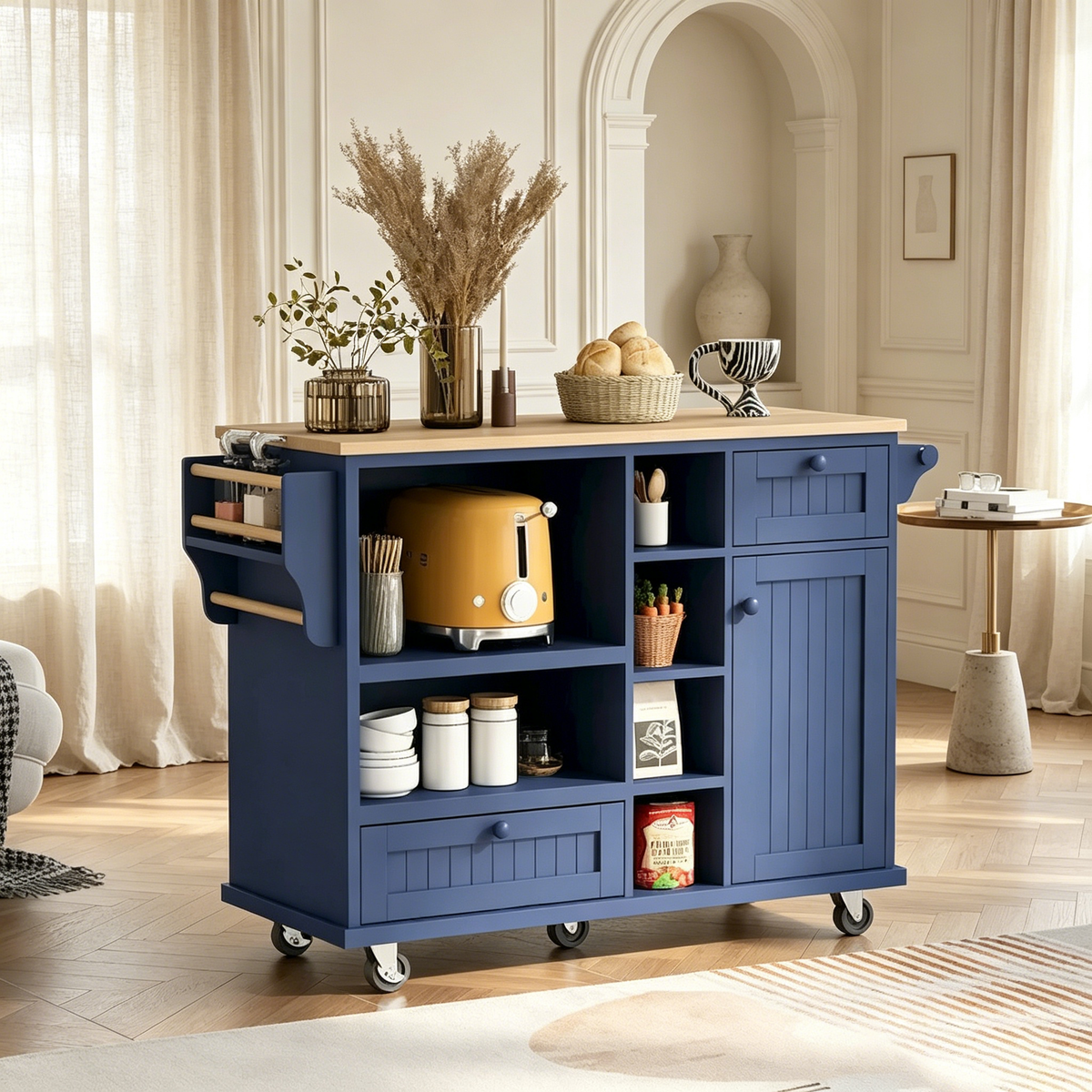 Küchenschränke mit Seitenschränken aus Massivholz, Mikrowellenschrank und Anrichte
