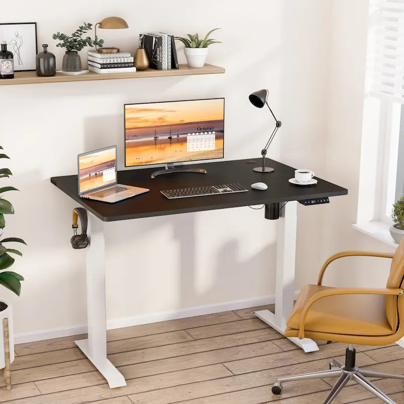 Bureau assis-debout électrique réglable en hauteur avec plateau en panneaux assemblés